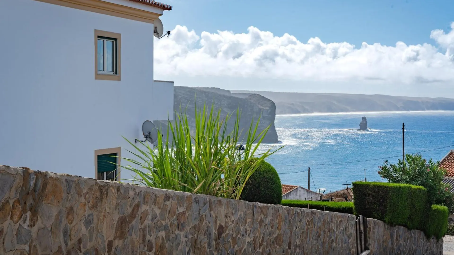 Clifftop Nest Arrifana Aljezur Apartment